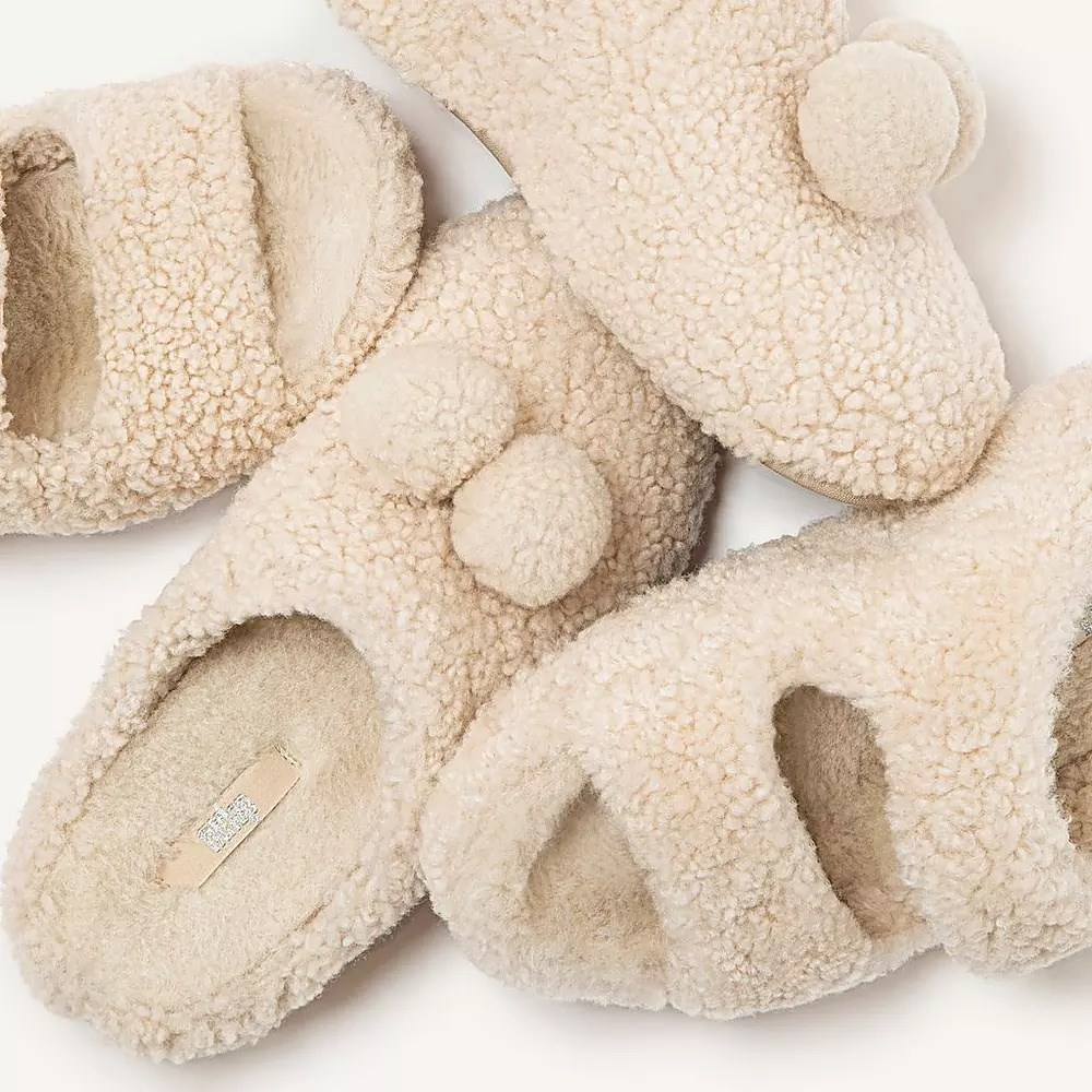 Pantuflas Fitflop SHUV Pom-Pom Shearling Clog Mujer Creme | MX.O-32801